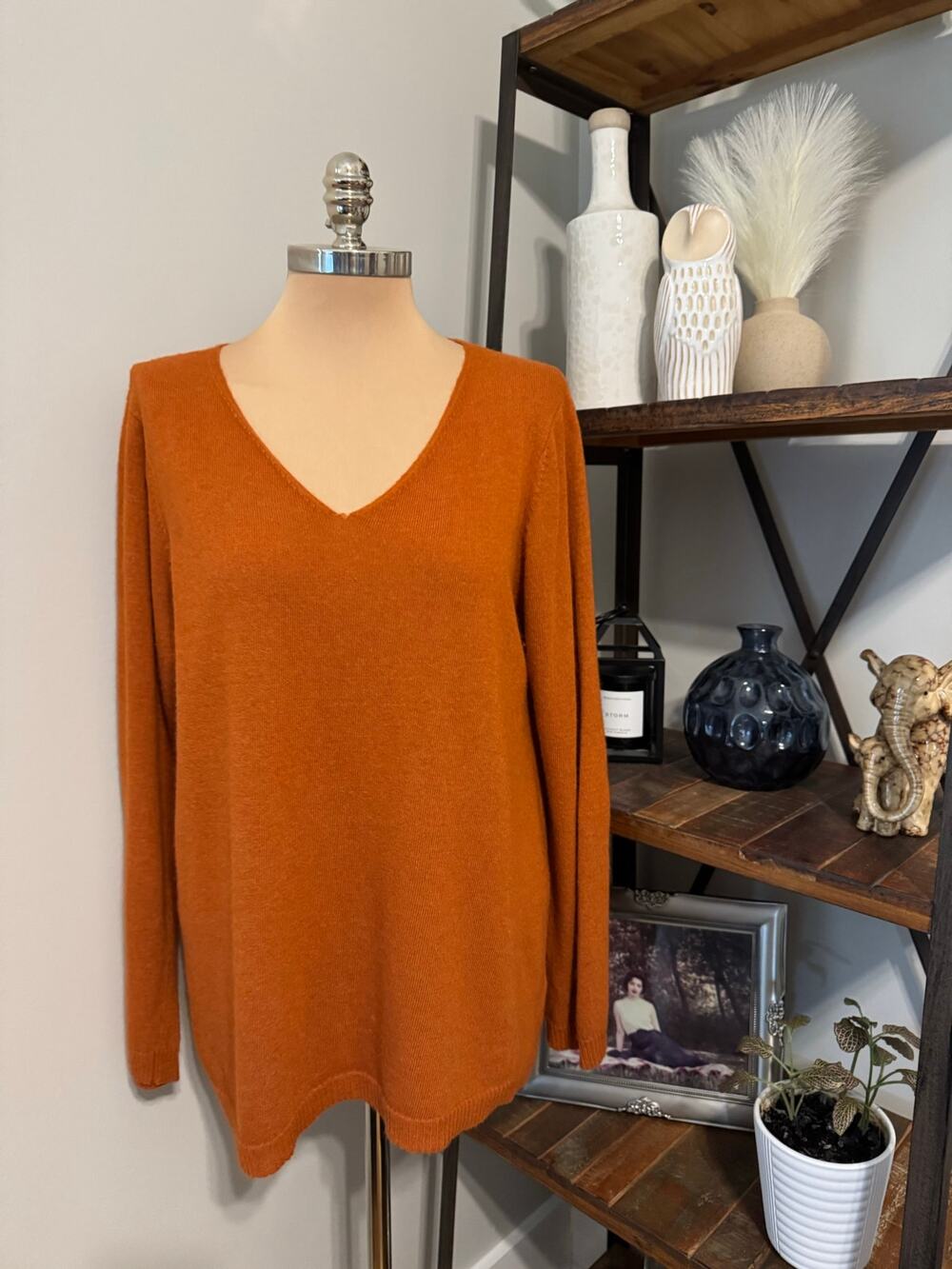 Eileen Fisher Wool/Cashmere/Angora V-Neck Sweater Lightweight Orange SIZE XL